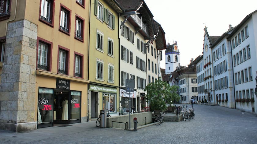 UBS-Studie: Das sind die begehrenswertesten Wohnorte der Schweiz Blick in die Innenstand von Aarau.