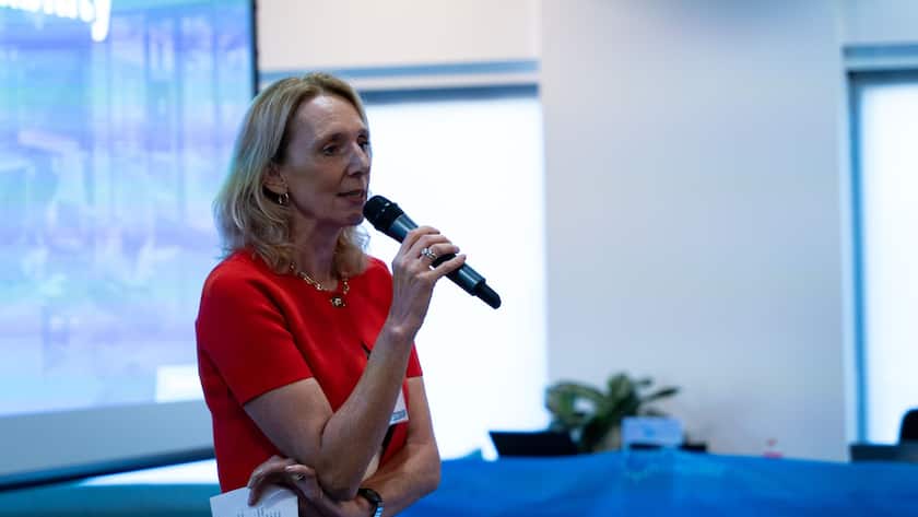 Kursrutsch bei Logitech: Zwischen starken Quartalszahlen, höheren Zinsen und Lieferkettenproblemen Logitech-CEO Hanneke Faber am Innovation Roundtable® Workshop.