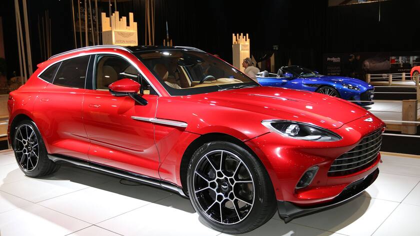 Kultautobauer Aston Martin streicht wegen Coronakrise Stellen | cash