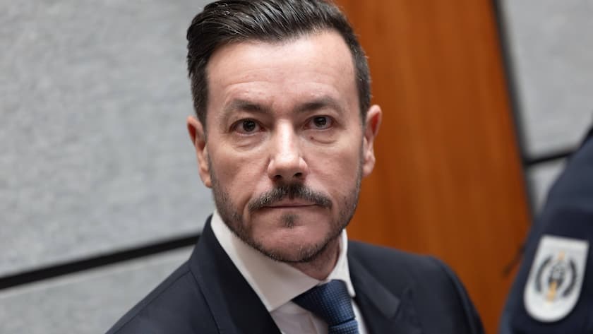 Zweieinhalb Jahre Haft für Signa-Investor René Benko Rene Benko vor einem Gericht in Innsbruck (Oktober 2025).