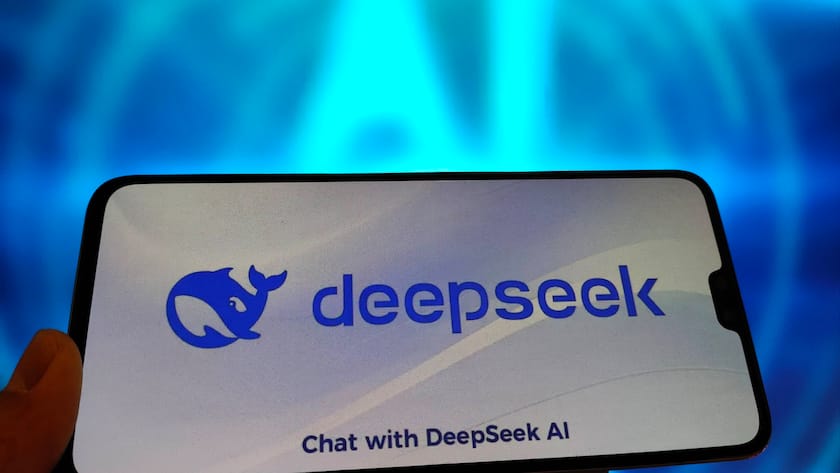China setzt im Kampf gegen KI-Risiken auf Staatskontrolle Logo von DeepSeek auf einem Smartphone.