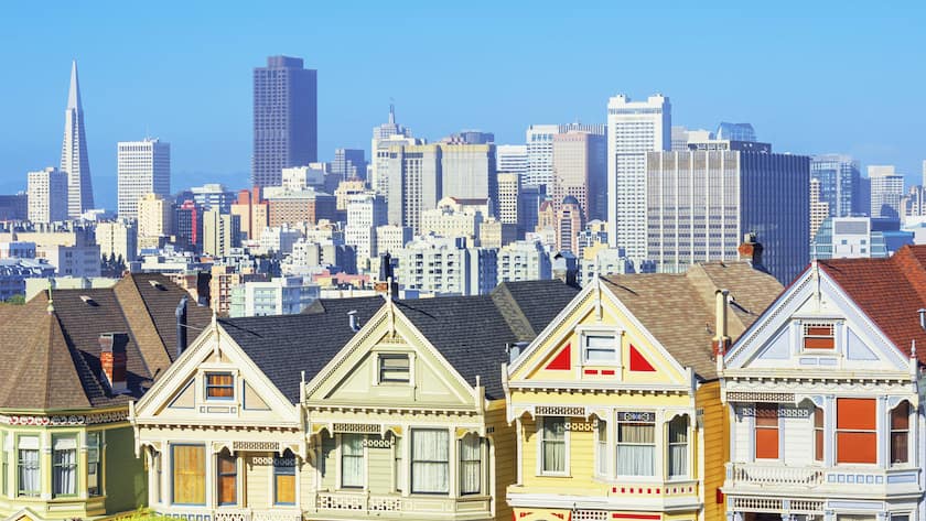 US-Hypothekenzinsen auf höchstem Stand seit fast drei Jahren Farbig gestrichene Häuser in San Francisco, USA.