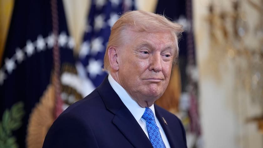 Trump unterzeichnet US-Verteidigungshaushalt trotz Ukraine-Hilfen US-Präsident Donald Trump nimmt an einem Chanukka-Empfang im Weissen Haus teil (USA, Dezember, 2025).