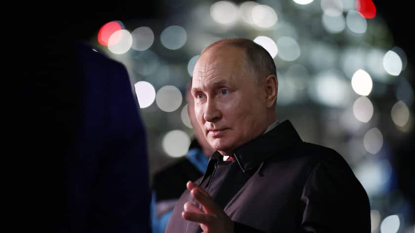 Putin: Wären eigentlich zu Friedensgesprächen bereit gewesen Der russische Präsident Wladimir Putin besucht die Amur-Gasaufbereitungsanlage von Gazprom in der Nähe der Stadt Swobodny, Russland (2023).