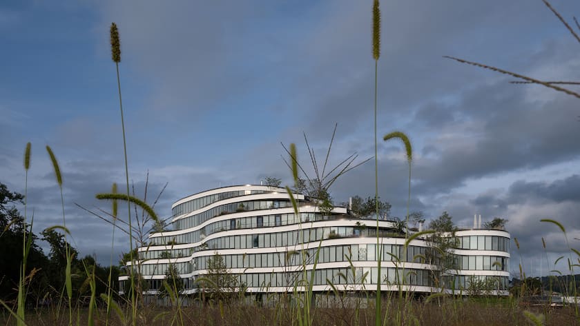 Warum Partners Group die schlechteste SMI-Aktie der Woche ist - und doch wieder steigen kann Campus von Partners Group in Baar ZG.